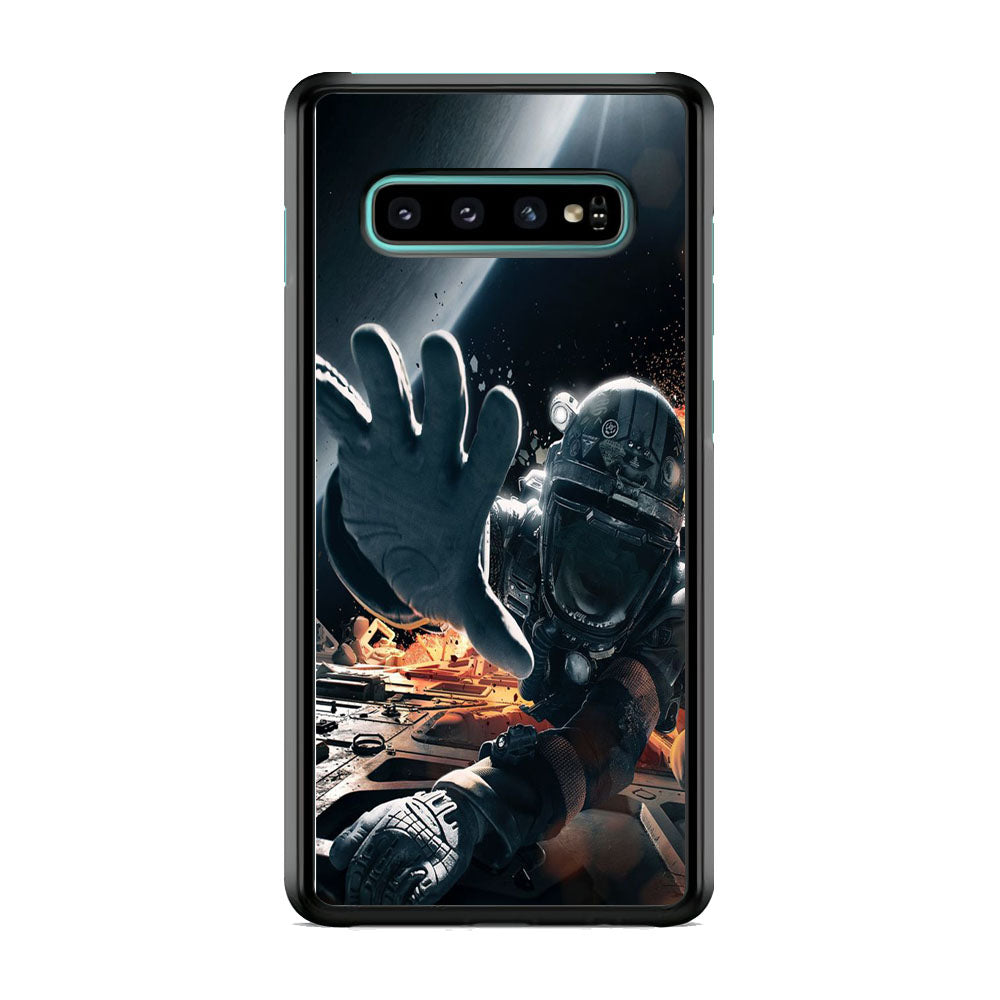 Astronaut Prone From Spacecraft Samsung Galaxy S10 Case