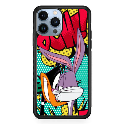 Daffy Duck Versus Bugs Bunny Battle iPhone 14 Pro Case