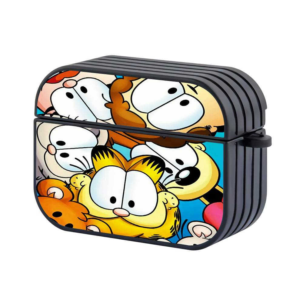 Garfield With Family Hard Plastic Case Cover For Apple Airpods Pro 3 - Ezzystore