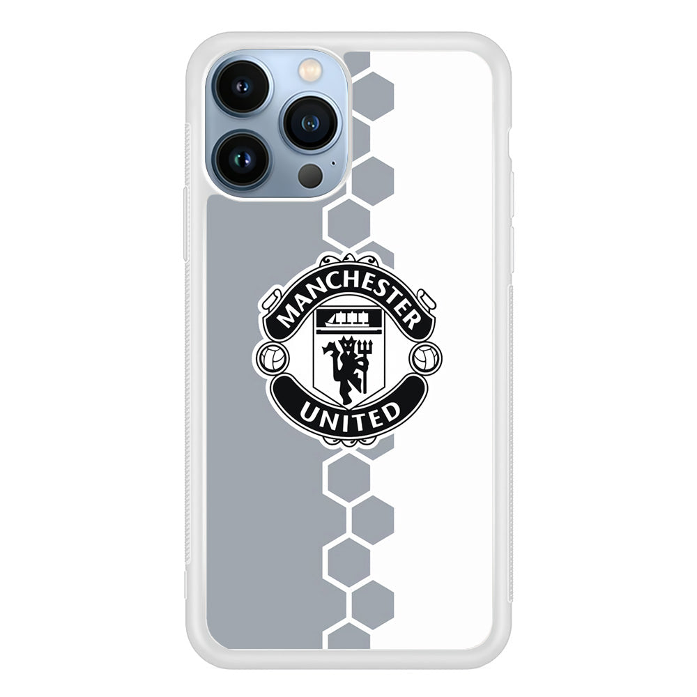 Manchester United Hexagon Pattern iPhone 15 Pro Max Case