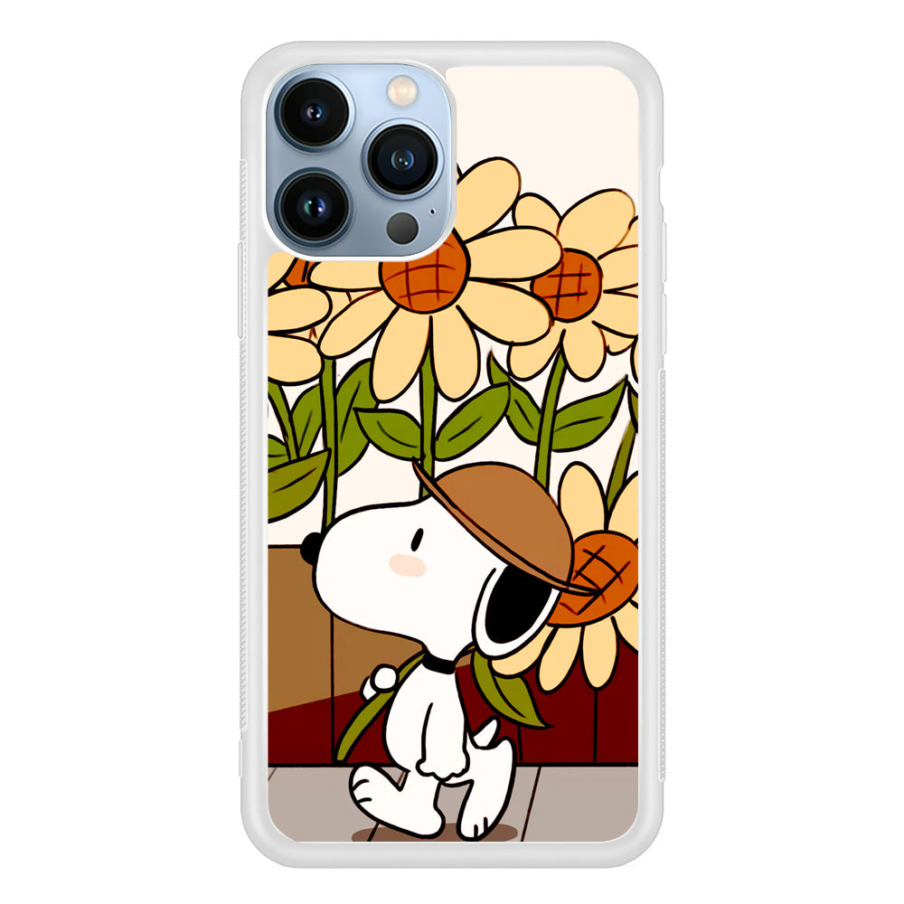 Snoopy Flower Farmer Style iPhone 14 Pro Case