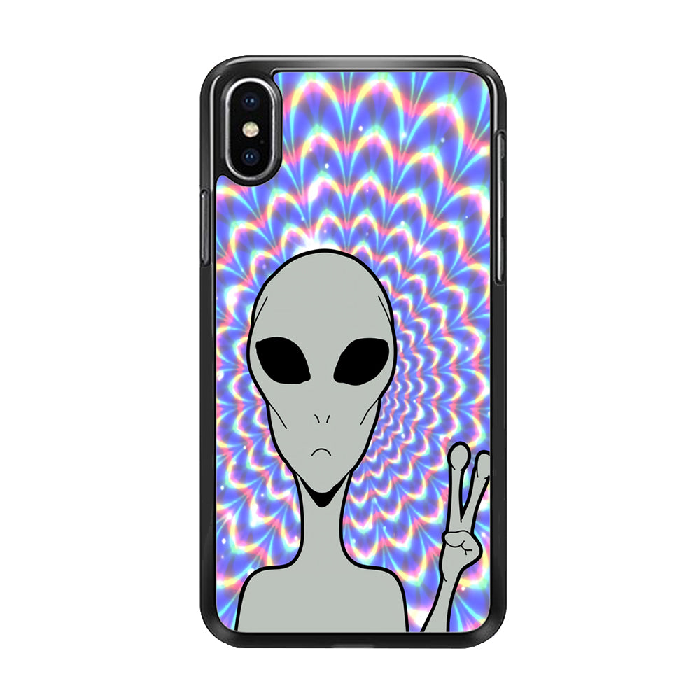 Alien Selfie Style iPhone X Case