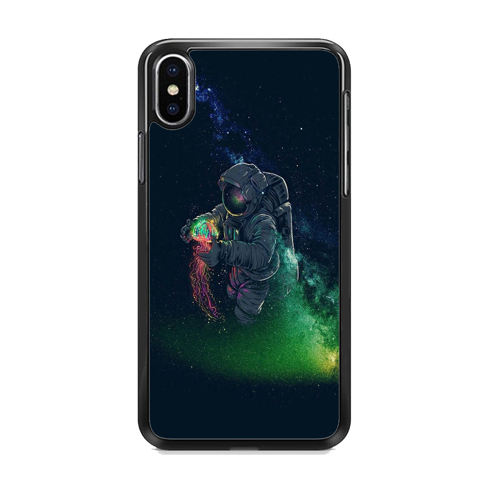 Astronaut Gravity Jellyfish Spark Light iPhone Xs Max Case