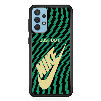 Nike Blaster Colour Green And Black Samsung Galaxy A32 Case