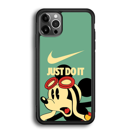 Nike Mickey Shocked Momment iPhone 12 Pro Max Case