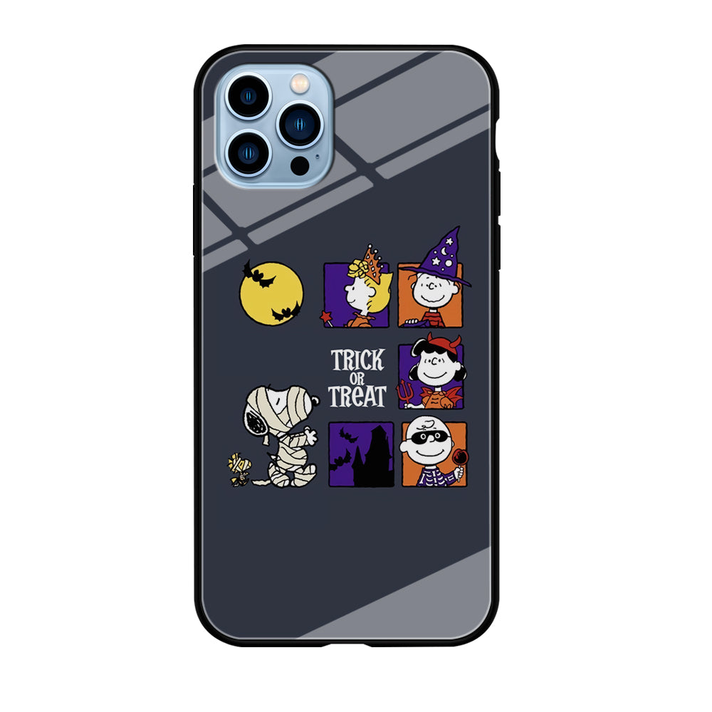 Snoopy Halloween Momment iPhone 12 Pro Max Case