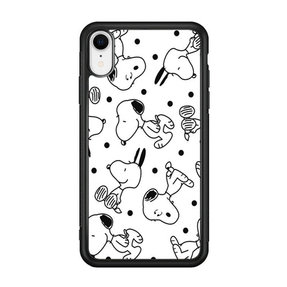 Snoopy In White iPhone XR Case