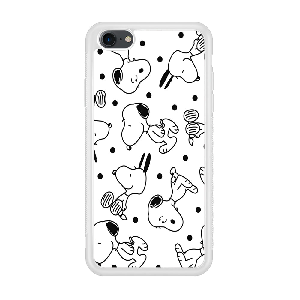 Snoopy In White iPhone 7 Case