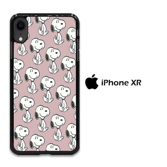 Snoopy Move Down iPhone XR Case